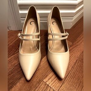 Journee Mary Jane high heel pumps